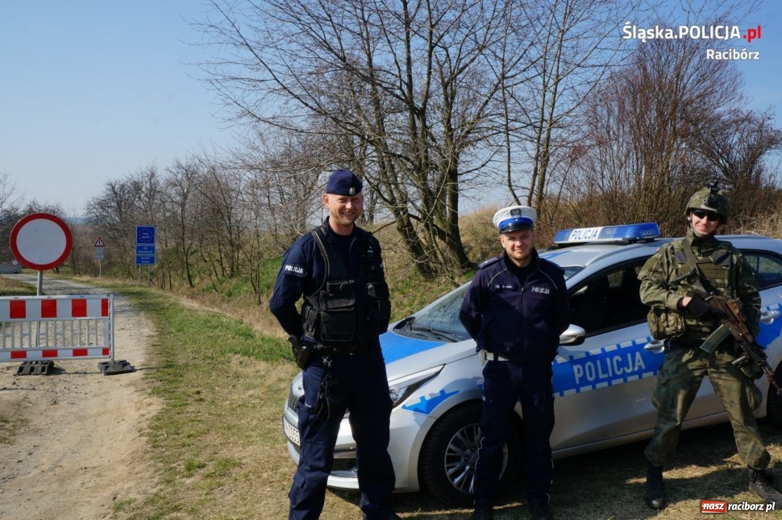 Zdjęcie w galerii na portalu naszraciborz.pl: Mundurowi połączyli siły w walce z epidemią wiadomości z regionu