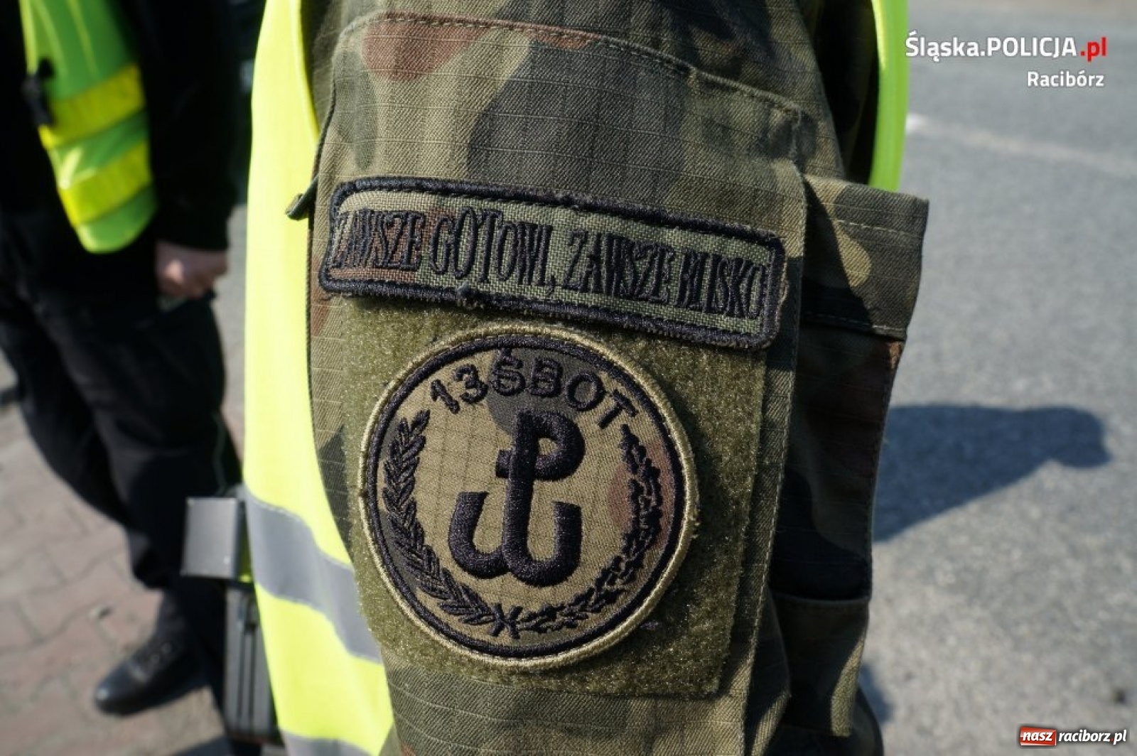 Zdjęcie w galerii na portalu naszraciborz.pl: Mundurowi połączyli siły w walce z epidemią wiadomości z regionu