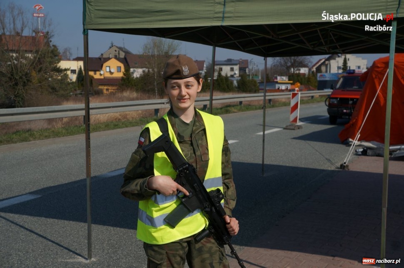 Zdjęcie w galerii na portalu naszraciborz.pl: Mundurowi połączyli siły w walce z epidemią wiadomości z regionu