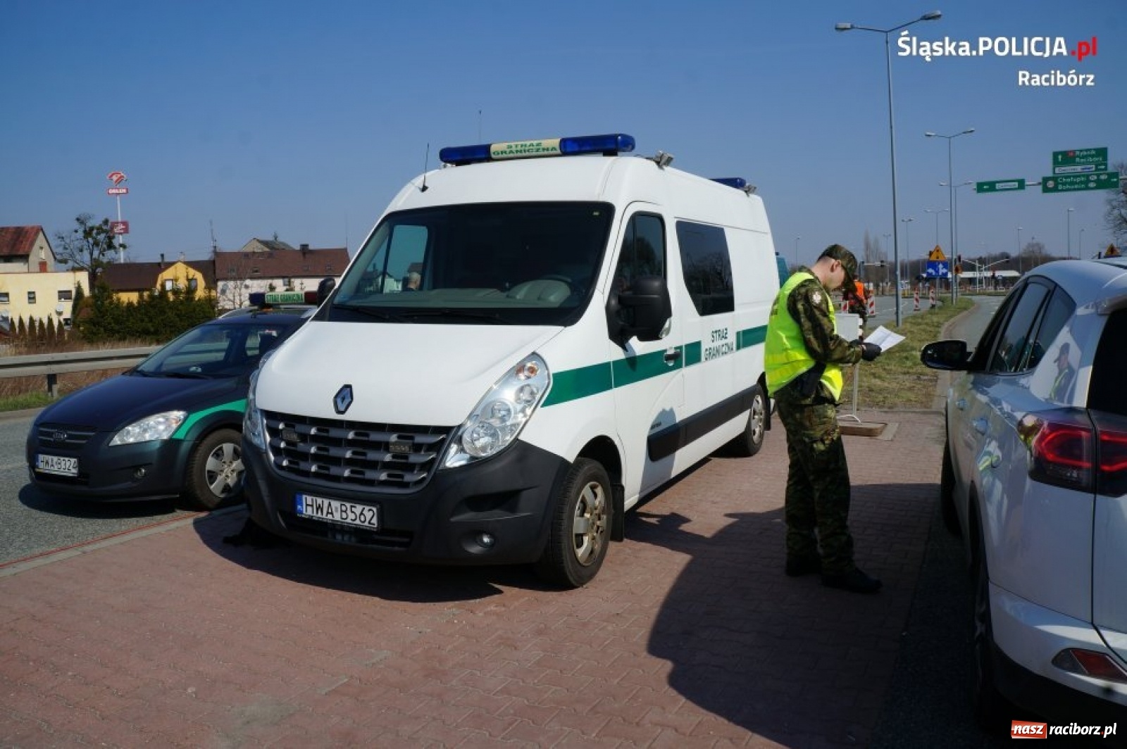 Zdjęcie w galerii na portalu naszraciborz.pl: Mundurowi połączyli siły w walce z epidemią wiadomości z regionu