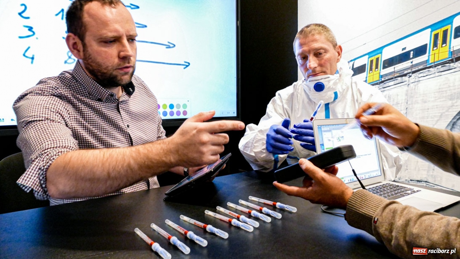 Zdjęcie w galerii na portalu naszraciborz.pl: Nowa broń Kolei Śląskich w walce z koronawirusem wiadomości z regionu