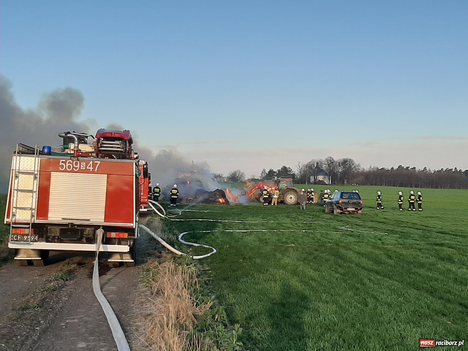 Zdjęcie w galerii na portalu naszraciborz.pl: Podpalacz wciąż grasuje. Podpalenie w Tworkowie [FOTO] wiadomości z regionu