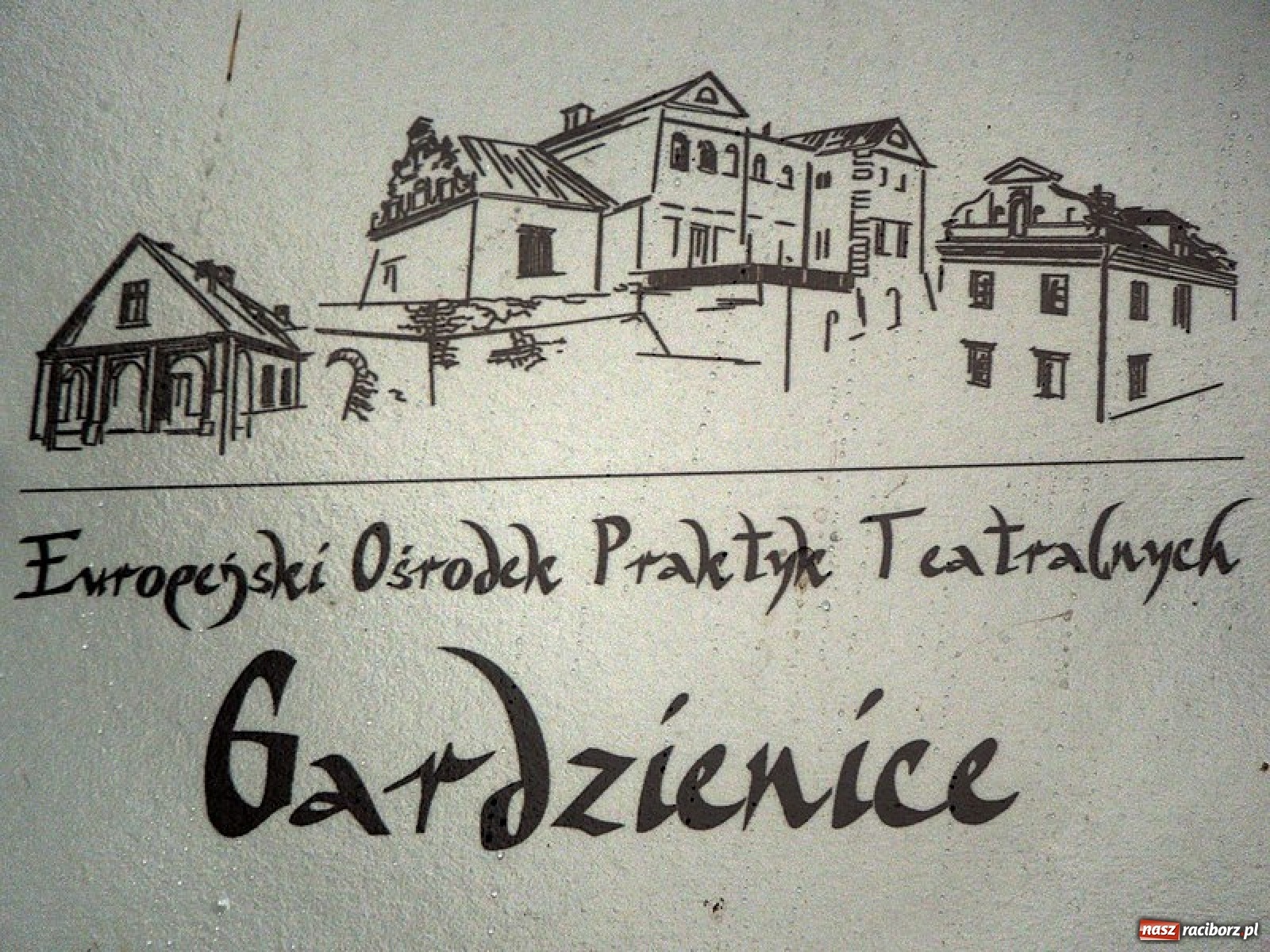 Zdjęcie w galerii na portalu naszraciborz.pl: Kultura chodzi w kapciach, czyli RCK nawołuje do pozostania w domu wiadomości z regionu