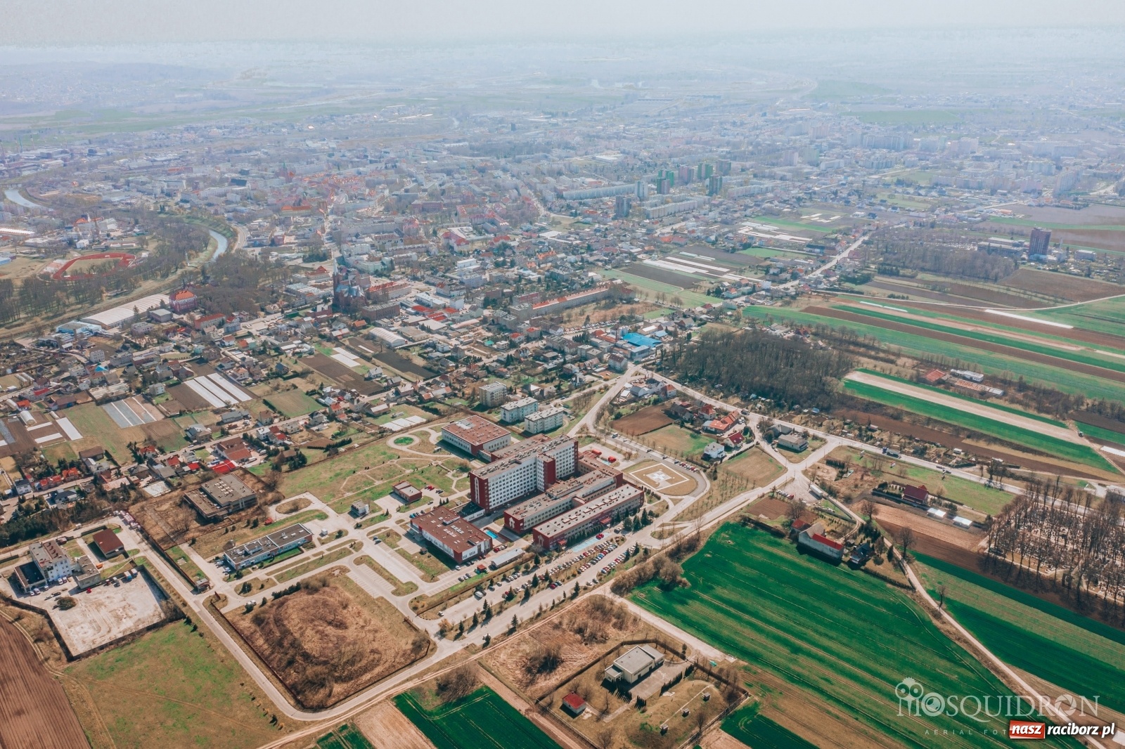 Zdjęcie w galerii na portalu naszraciborz.pl: Racibórz w czasie epidemii. Miasto bez ludzi! [FOTO] wiadomości z regionu