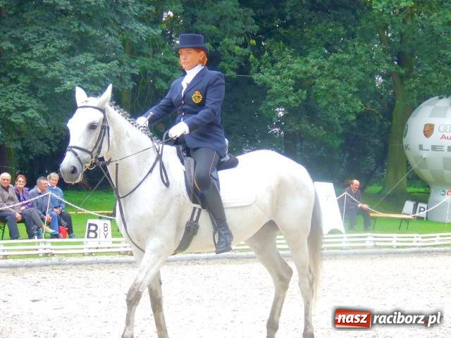 Zdjęcie w galerii na portalu naszraciborz.pl: Raciborzanie w Zakrzowie wiadomości z regionu