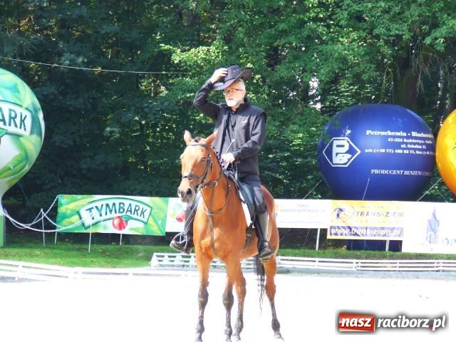 Zdjęcie w galerii na portalu naszraciborz.pl: Raciborzanie w Zakrzowie wiadomości z regionu