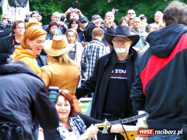 Zdjęcie w galerii na portalu naszraciborz.pl: Raciborzanie w Zakrzowie wiadomości z regionu