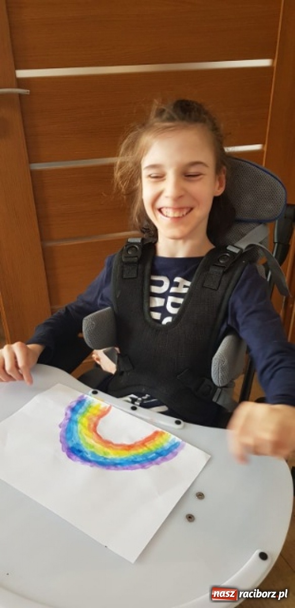 Zdjęcie w galerii na portalu naszraciborz.pl: Uczniowie ZSS radzą sobie z nauczaniem zdalnym wiadomości z regionu