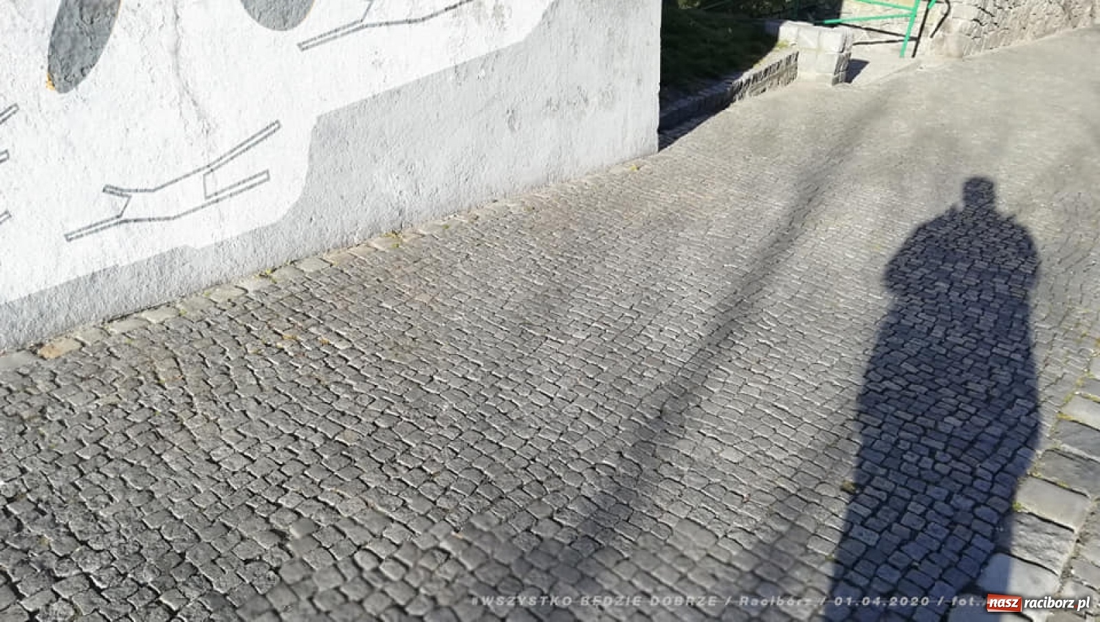 Zdjęcie w galerii na portalu naszraciborz.pl: Prima aprilis. Wszystko będzie dobrze! wiadomości z regionu