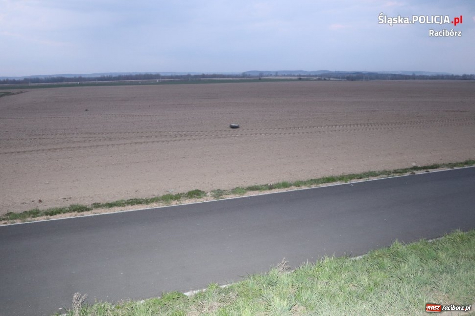 Zdjęcie w galerii na portalu naszraciborz.pl: Raport 998. Tragedia na DK 45. Seria pożarów traw w powiecie wiadomości z regionu