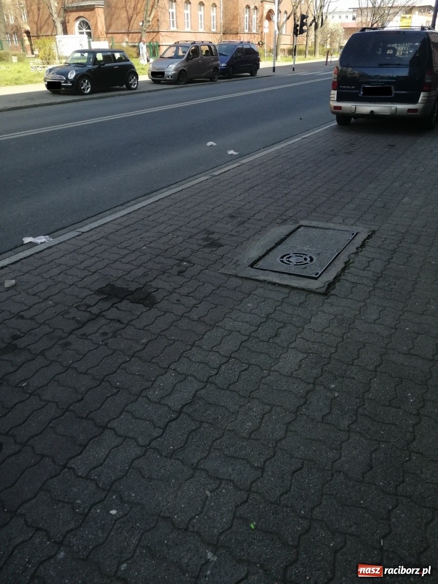 Zdjęcie w galerii na portalu naszraciborz.pl: Z redakcyjnej poczty. To, co się dzieje, to paranoja! wiadomości z regionu