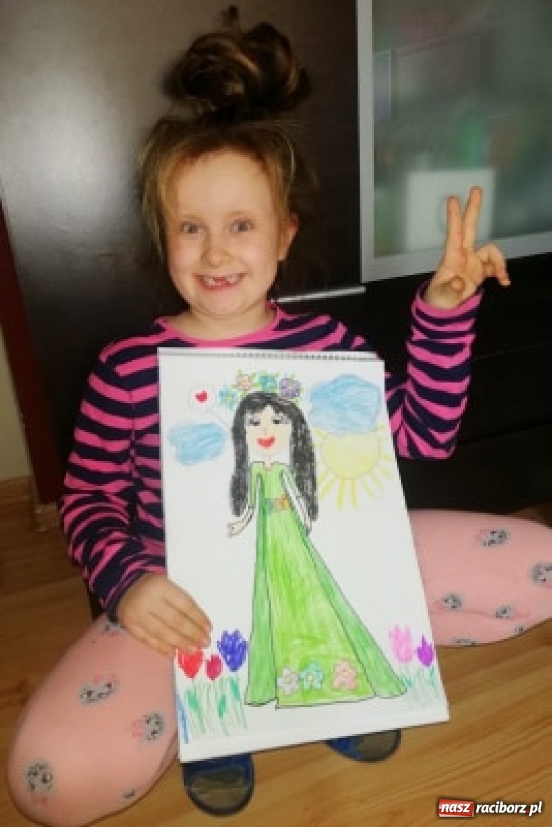 Zdjęcie w galerii na portalu naszraciborz.pl: MDK prowadzi zajęcia w formule zdalnej wiadomości z regionu