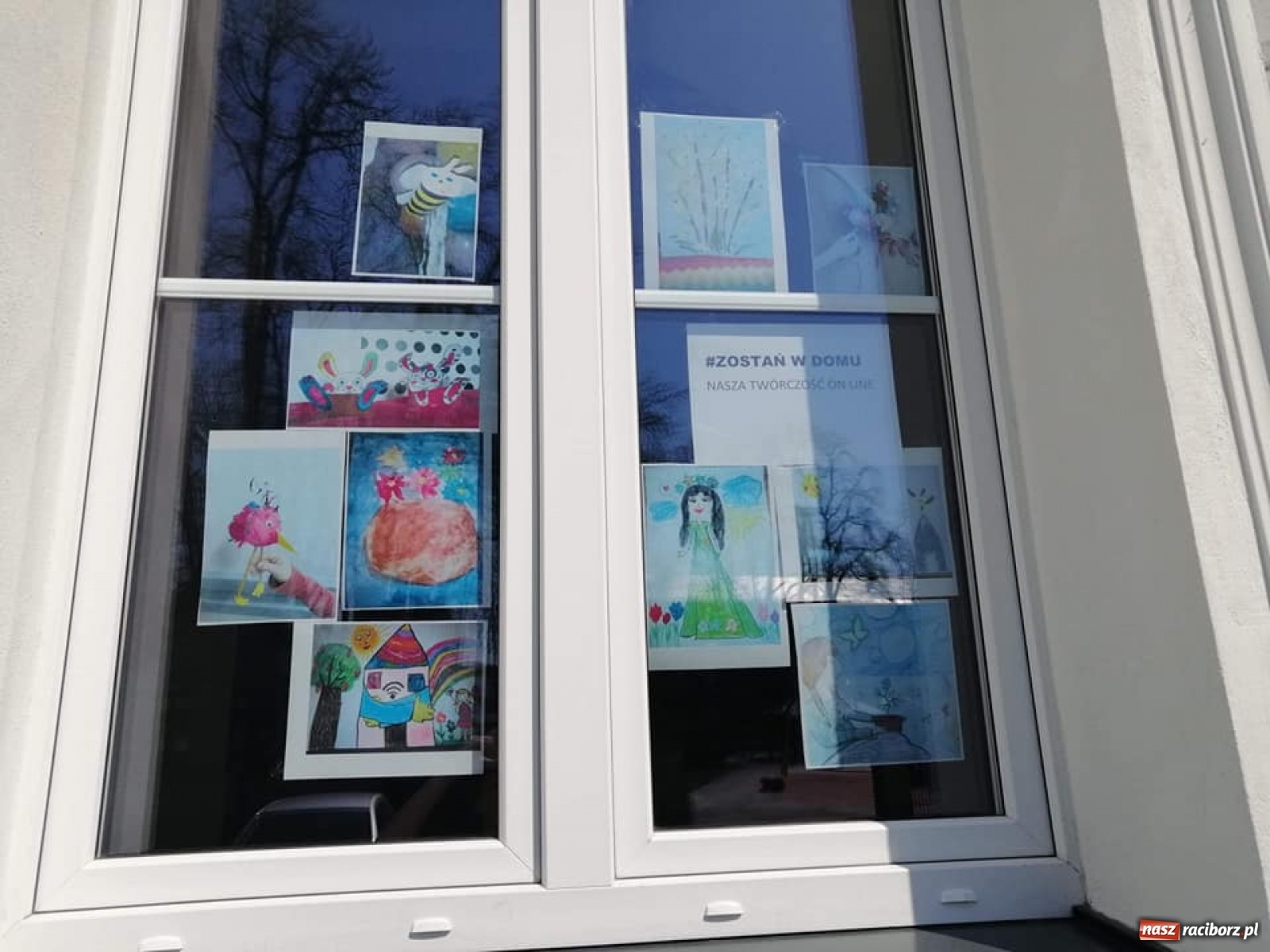 Zdjęcie w galerii na portalu naszraciborz.pl: MDK prowadzi zajęcia w formule zdalnej wiadomości z regionu