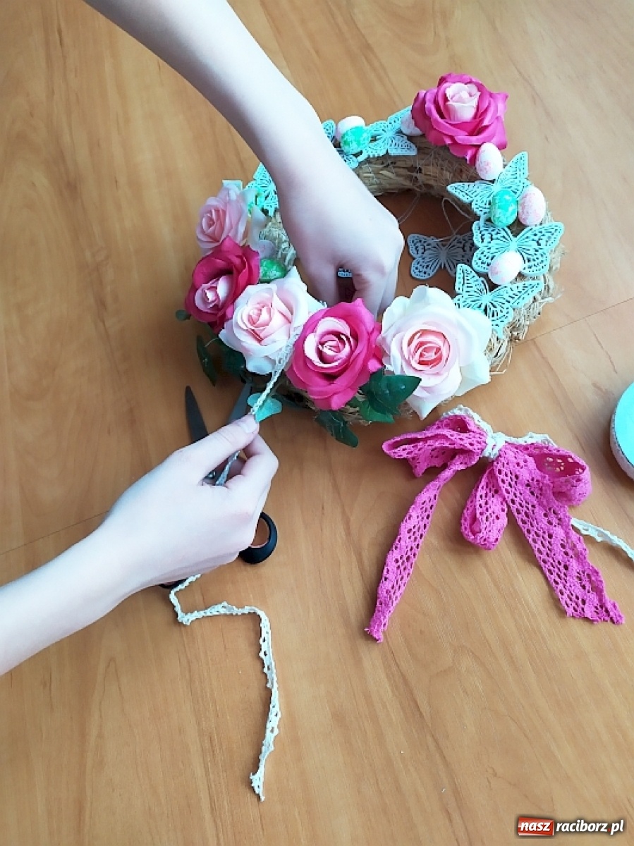 Zdjęcie w galerii na portalu naszraciborz.pl: MDK prowadzi zajęcia w formule zdalnej wiadomości z regionu