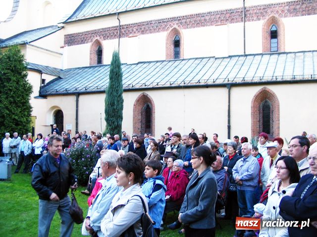 Zdjęcie w galerii na portalu naszraciborz.pl: Orkiestry dęte w rudzkim opactwie wiadomości z regionu