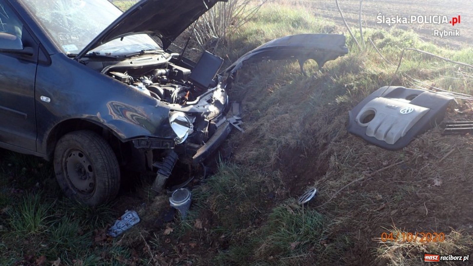 Zdjęcie w galerii na portalu naszraciborz.pl: Pijany wjechał do rowu. Pił podczas jazdy! [FOTO] wiadomości z regionu