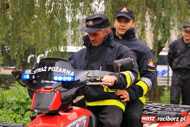 Zdjęcie w galerii na portalu naszraciborz.pl: Strażacy testowali quad  wiadomości z regionu