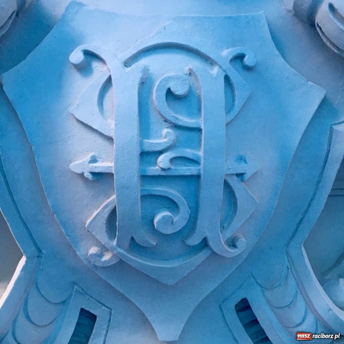 Zdjęcie w galerii na portalu naszraciborz.pl: Fundacja z Rzuchowa dostała 200 tys. zł na odbudowę pałacu  wiadomości z regionu