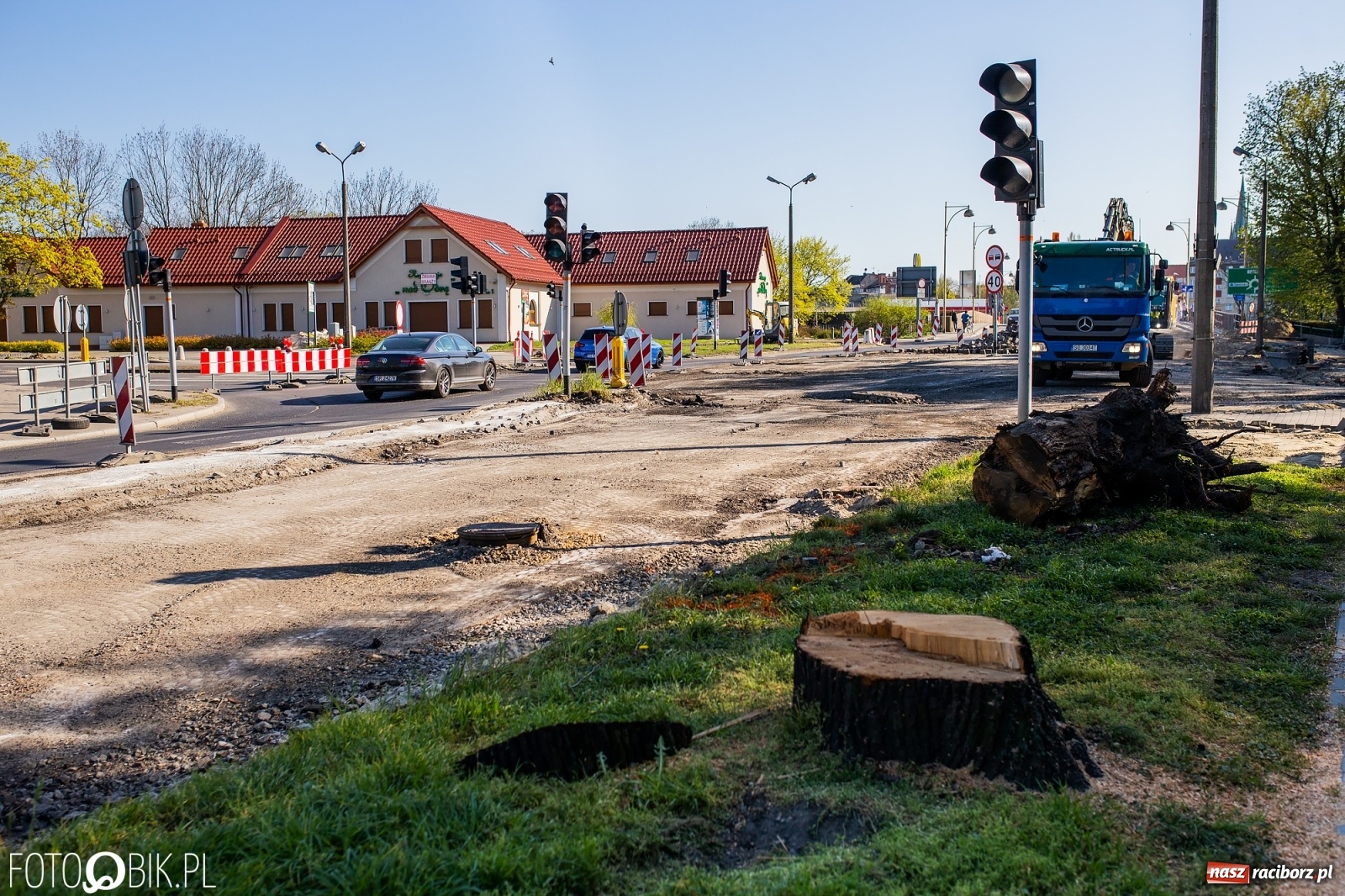 Zdjęcie w galerii na portalu naszraciborz.pl: Budowa ronda Timelapse [WIDEO] wiadomości z regionu