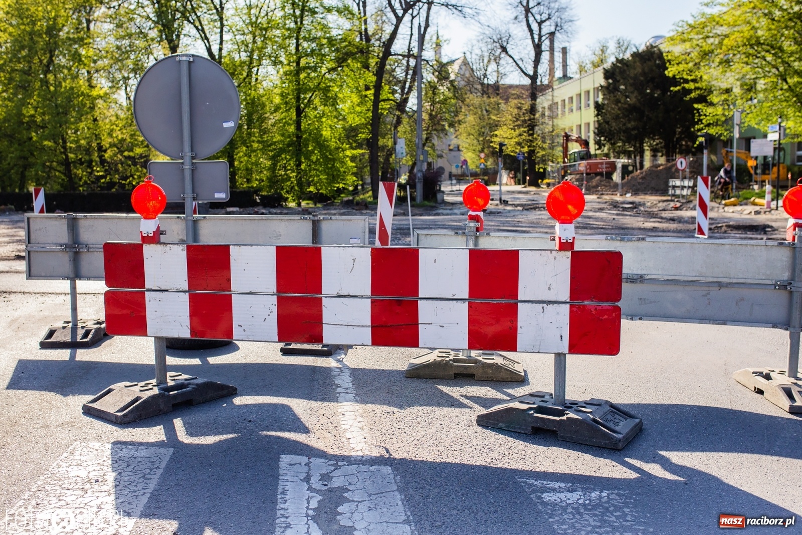 Zdjęcie w galerii na portalu naszraciborz.pl: Budowa ronda Timelapse [WIDEO] wiadomości z regionu