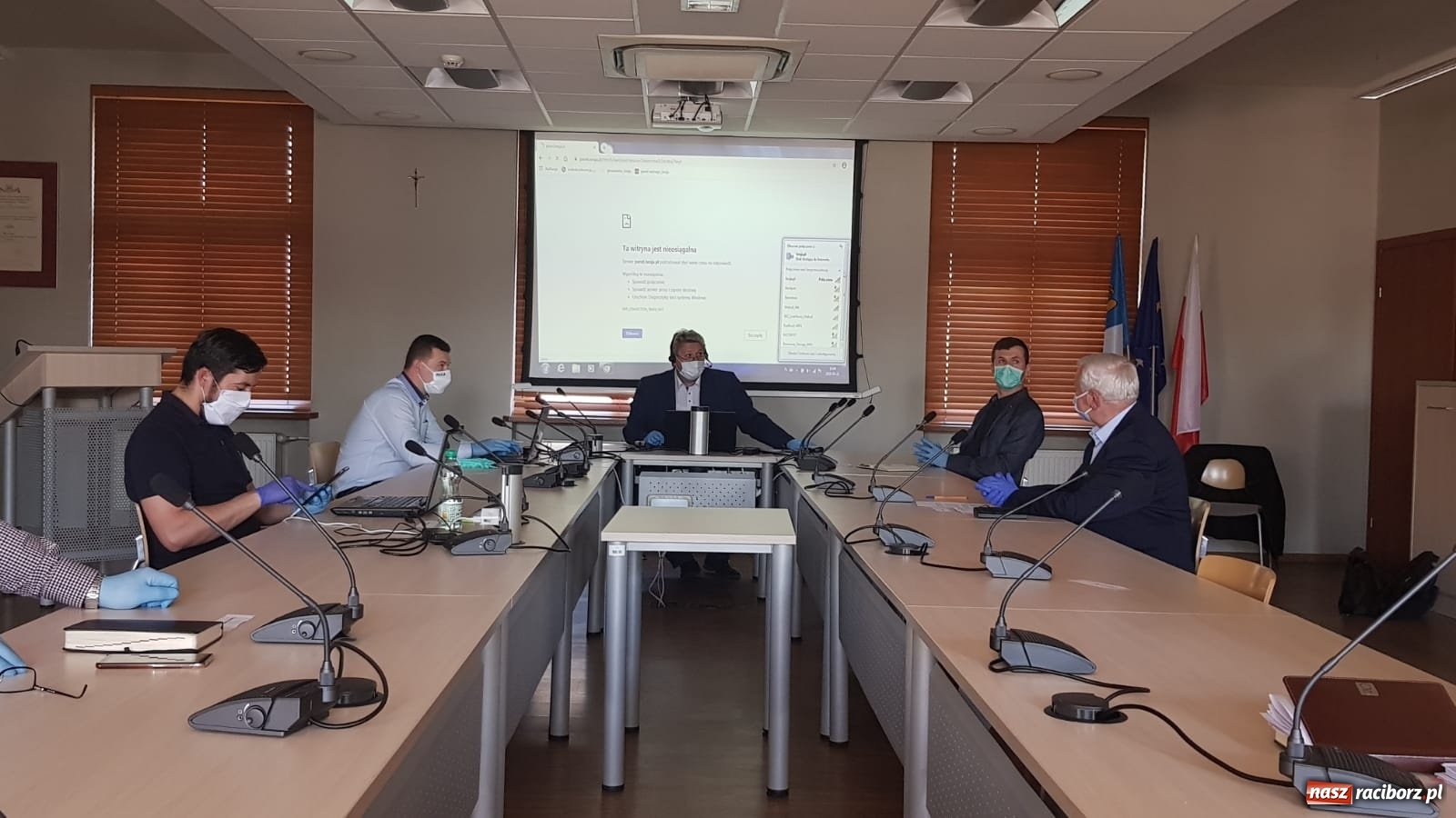 Zdjęcie w galerii na portalu naszraciborz.pl: Franciszek Marcol o posiedzeniu komisji: jedna wielka porażka!  wiadomości z regionu