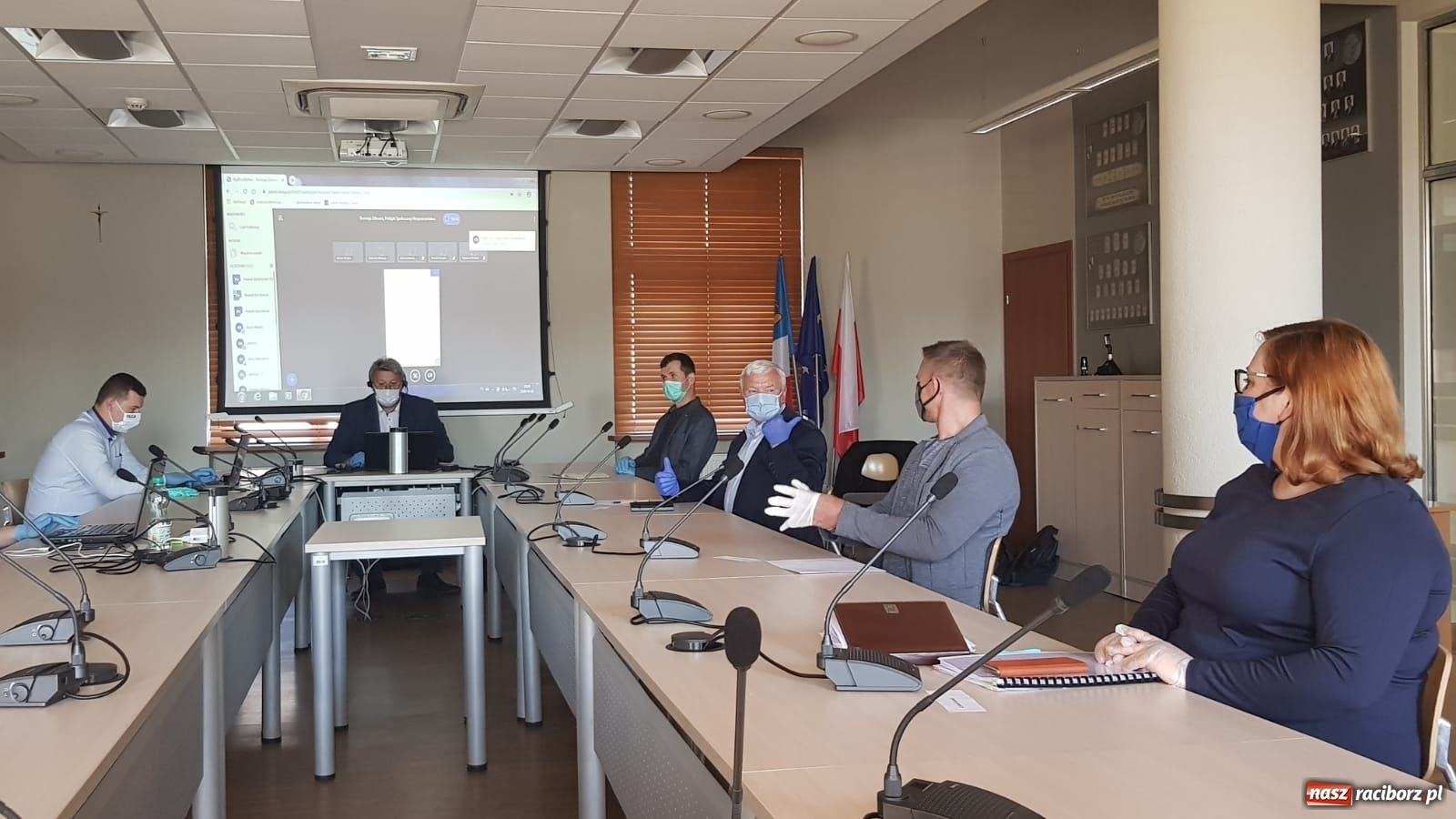 Zdjęcie w galerii na portalu naszraciborz.pl: Franciszek Marcol o posiedzeniu komisji: jedna wielka porażka!  wiadomości z regionu