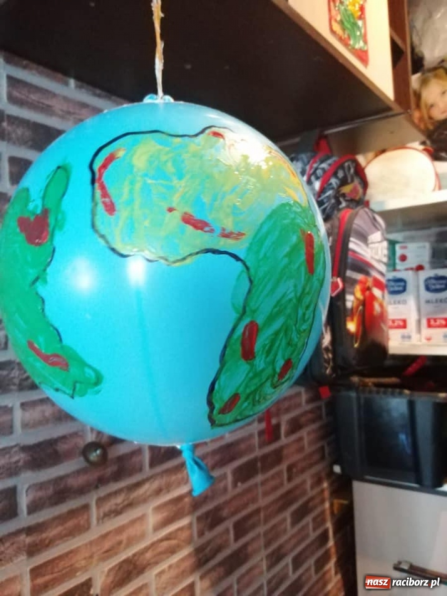 Zdjęcie w galerii na portalu naszraciborz.pl: Światowy Dzień Ziemi. Uczniowie ZSS pamiętają o ekologii wiadomości z regionu