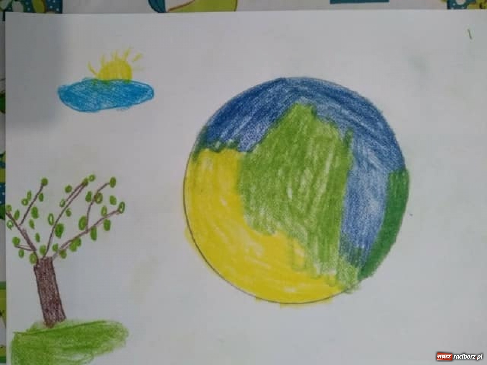 Zdjęcie w galerii na portalu naszraciborz.pl: Światowy Dzień Ziemi. Uczniowie ZSS pamiętają o ekologii wiadomości z regionu