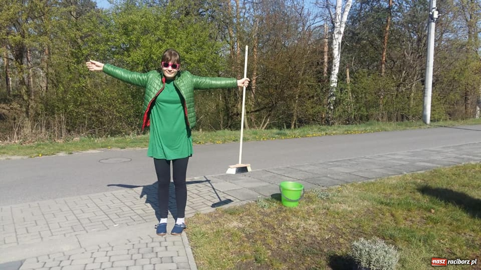 Zdjęcie w galerii na portalu naszraciborz.pl: Światowy Dzień Ziemi. Uczniowie ZSS pamiętają o ekologii wiadomości z regionu