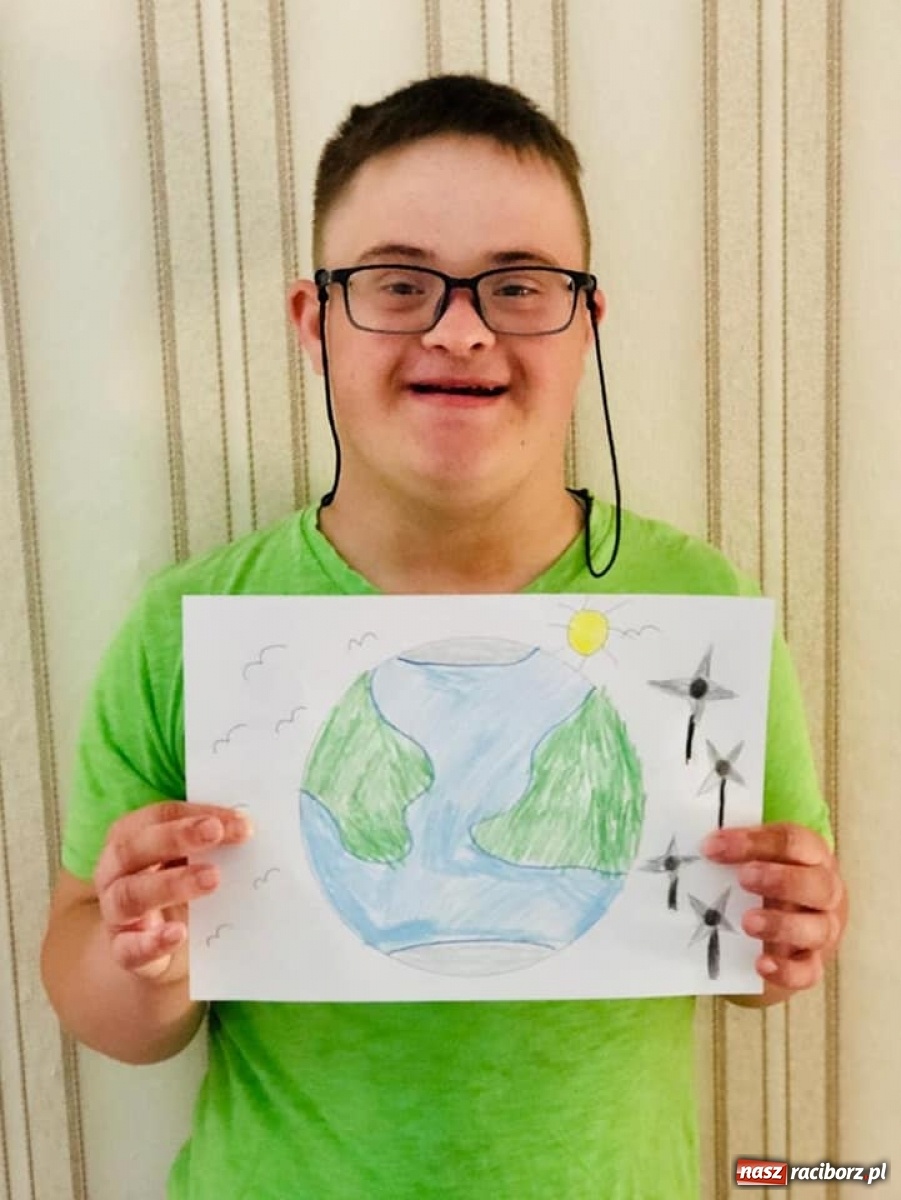 Zdjęcie w galerii na portalu naszraciborz.pl: Światowy Dzień Ziemi. Uczniowie ZSS pamiętają o ekologii wiadomości z regionu