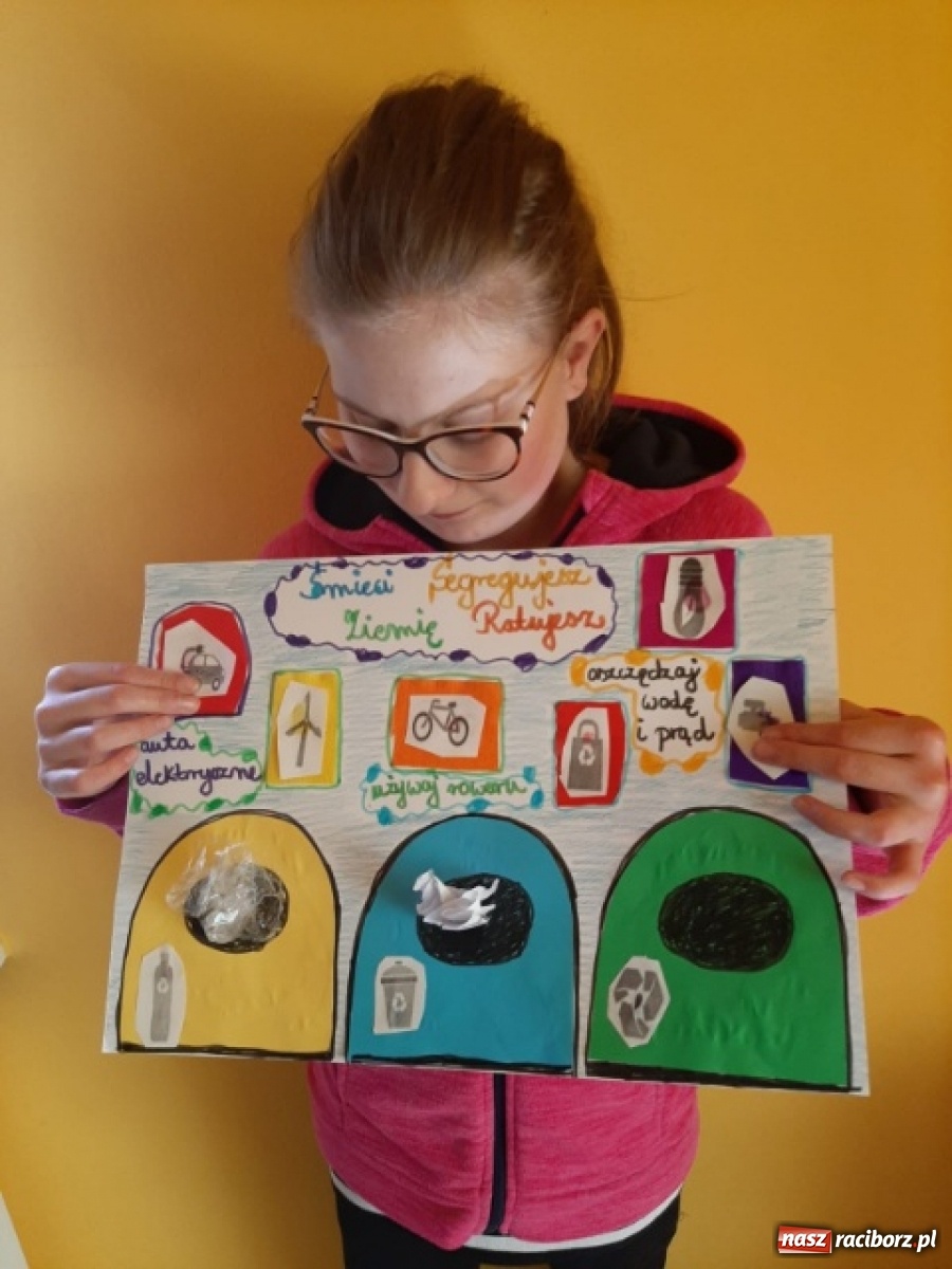 Zdjęcie w galerii na portalu naszraciborz.pl: Światowy Dzień Ziemi. Uczniowie ZSS pamiętają o ekologii wiadomości z regionu