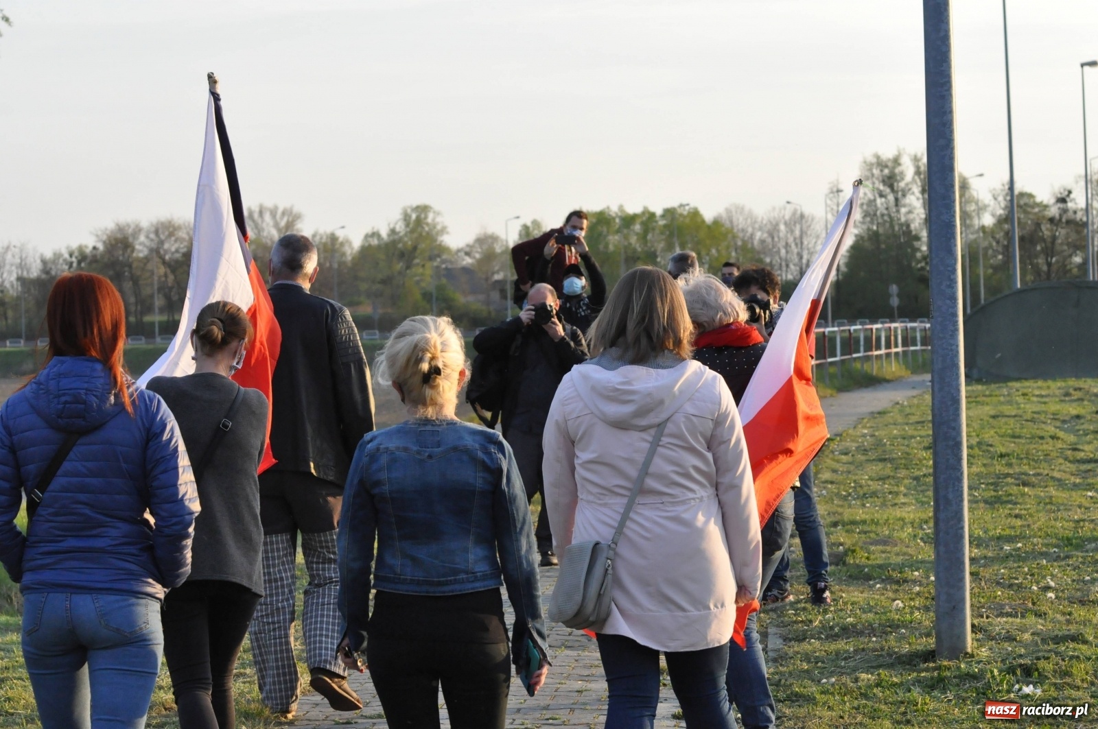 Zdjęcie w galerii na portalu naszraciborz.pl: Pracownicy transgraniczni protestowali w Chałupkach [FOTO i WIDEO] wiadomości z regionu