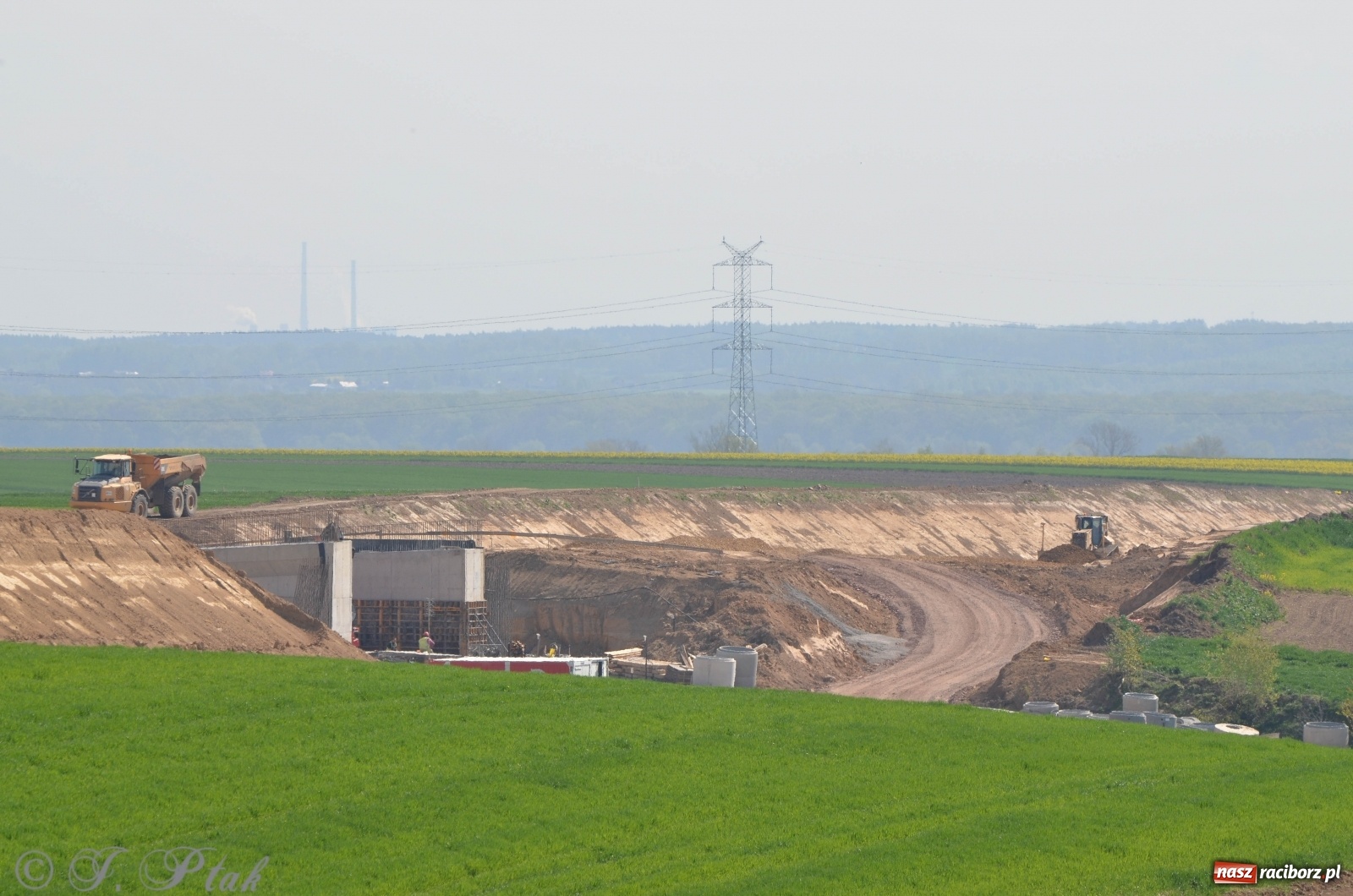 Zdjęcie w galerii na portalu naszraciborz.pl: Najnowszy raport z budowy wschodniej obwodnicy [WIDEO]  wiadomości z regionu
