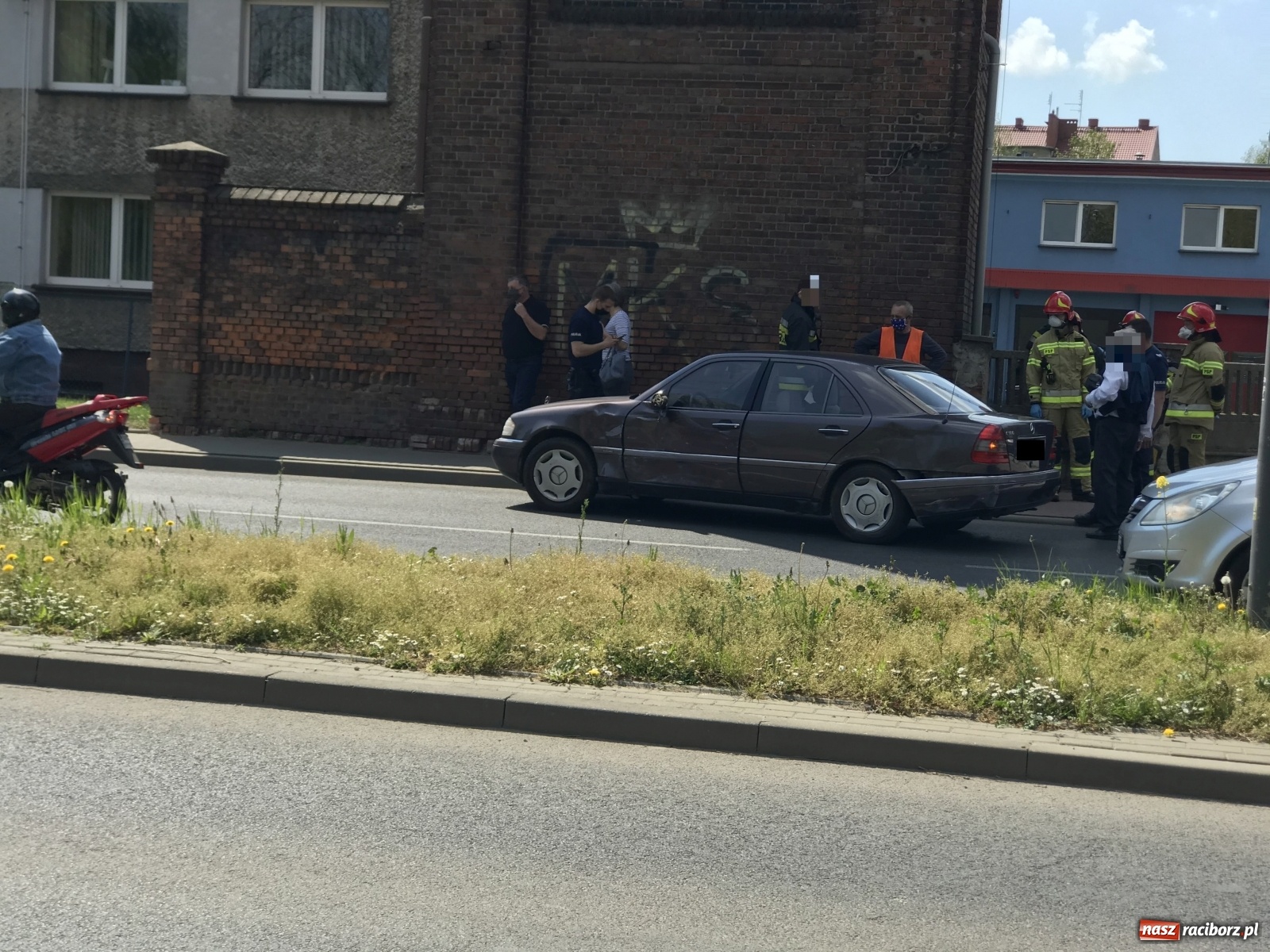 Zdjęcie w galerii na portalu naszraciborz.pl: Groźny manewr kierowcy scanii na Odrostradzie  wiadomości z regionu