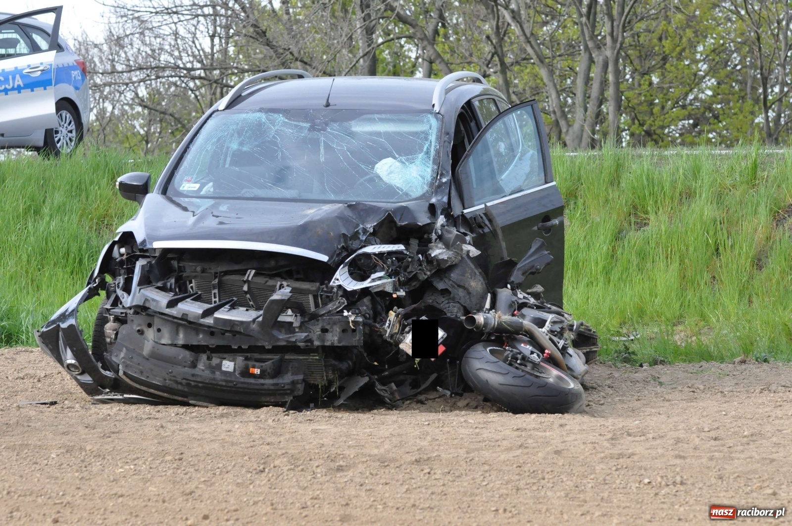 Zdjęcie w galerii na portalu naszraciborz.pl: Tragiczny wypadek na DK 45 - trasa na Szonowice. Nie żyje motocyklista [FOTO] wiadomości z regionu