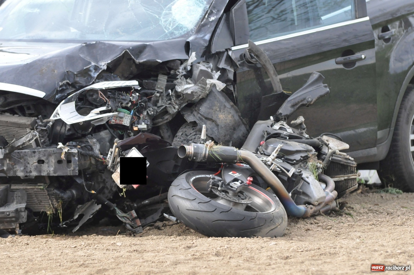 Zdjęcie w galerii na portalu naszraciborz.pl: Tragiczny wypadek na DK 45 - trasa na Szonowice. Nie żyje motocyklista [FOTO] wiadomości z regionu