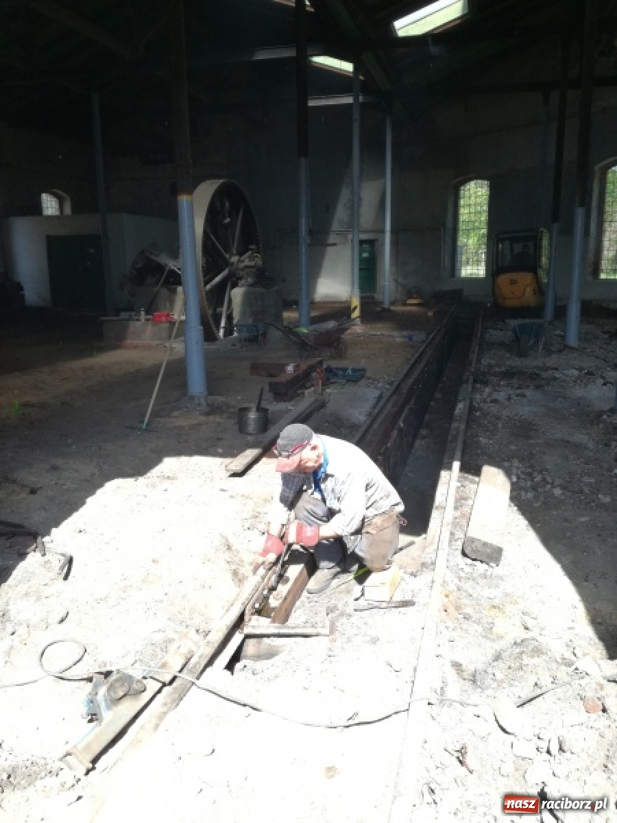 Zdjęcie w galerii na portalu naszraciborz.pl: Inwestycja w Zabytkową Stację Kolejki Wąskotorowej w Rudach na finiszu [FOTO] wiadomości z regionu