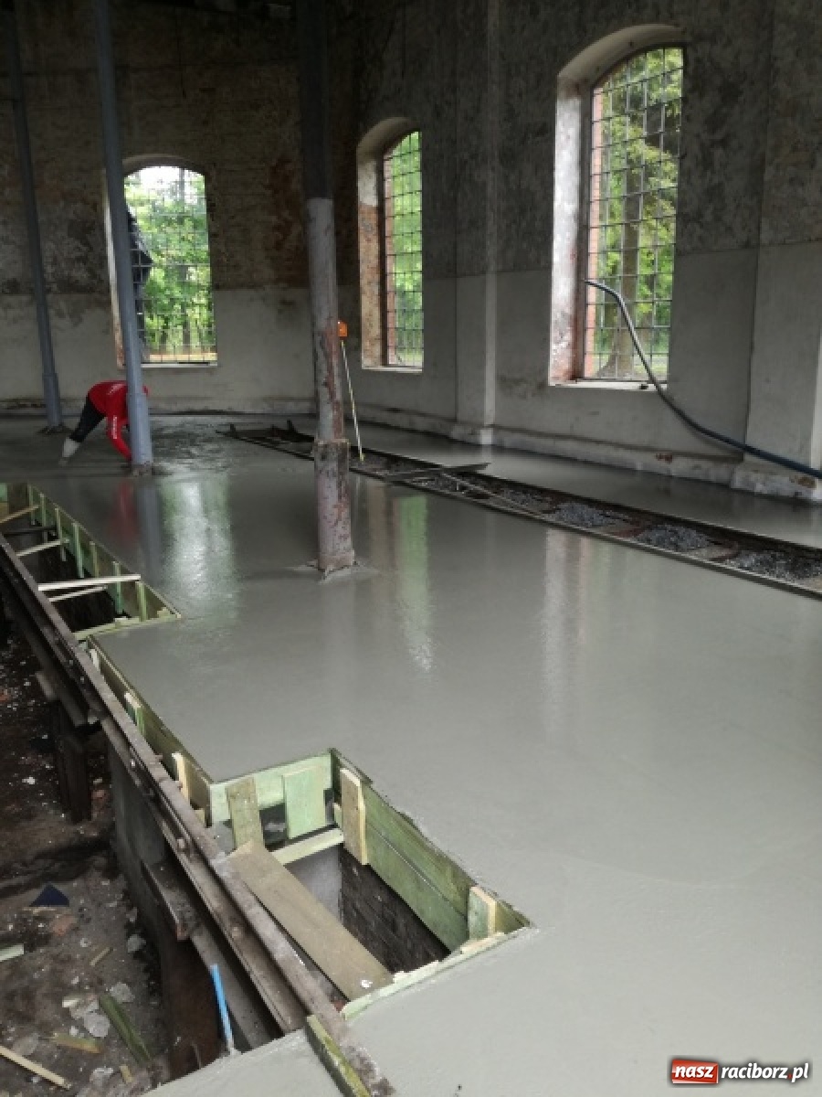 Zdjęcie w galerii na portalu naszraciborz.pl: Inwestycja w Zabytkową Stację Kolejki Wąskotorowej w Rudach na finiszu [FOTO] wiadomości z regionu