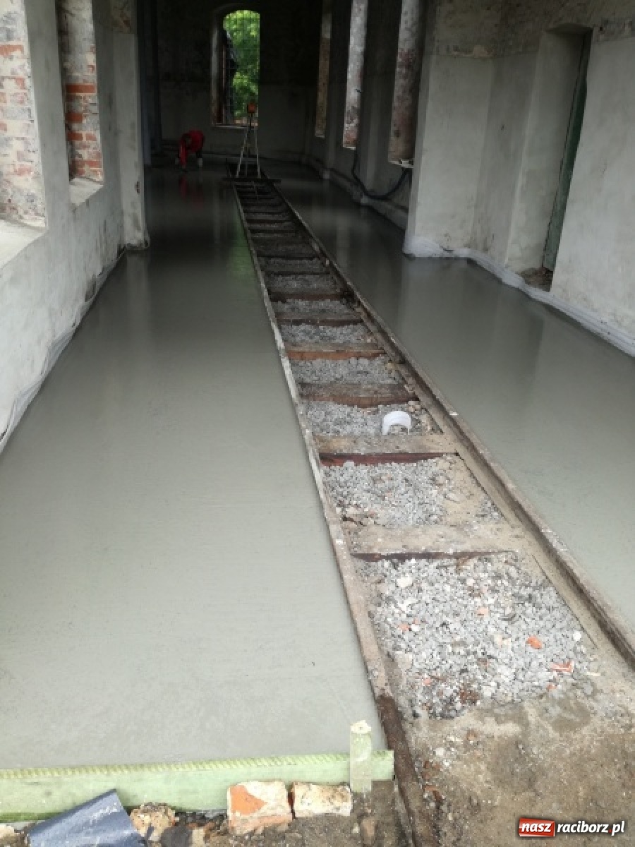 Zdjęcie w galerii na portalu naszraciborz.pl: Inwestycja w Zabytkową Stację Kolejki Wąskotorowej w Rudach na finiszu [FOTO] wiadomości z regionu