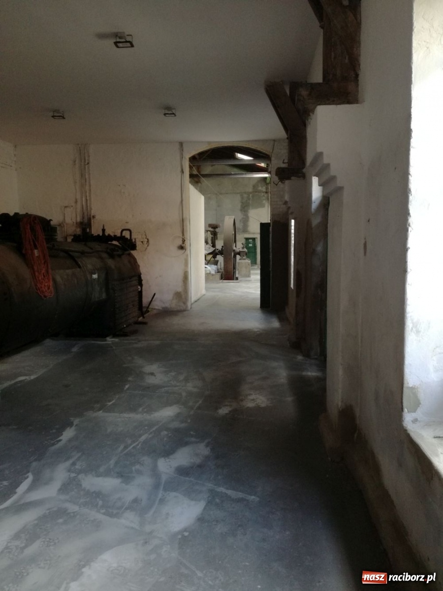 Zdjęcie w galerii na portalu naszraciborz.pl: Inwestycja w Zabytkową Stację Kolejki Wąskotorowej w Rudach na finiszu [FOTO] wiadomości z regionu