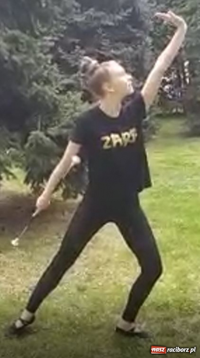 Zdjęcie w galerii na portalu naszraciborz.pl: Tysiąc filmików od Źródła na Międzynarodowy Dzień Tańca wiadomości z regionu