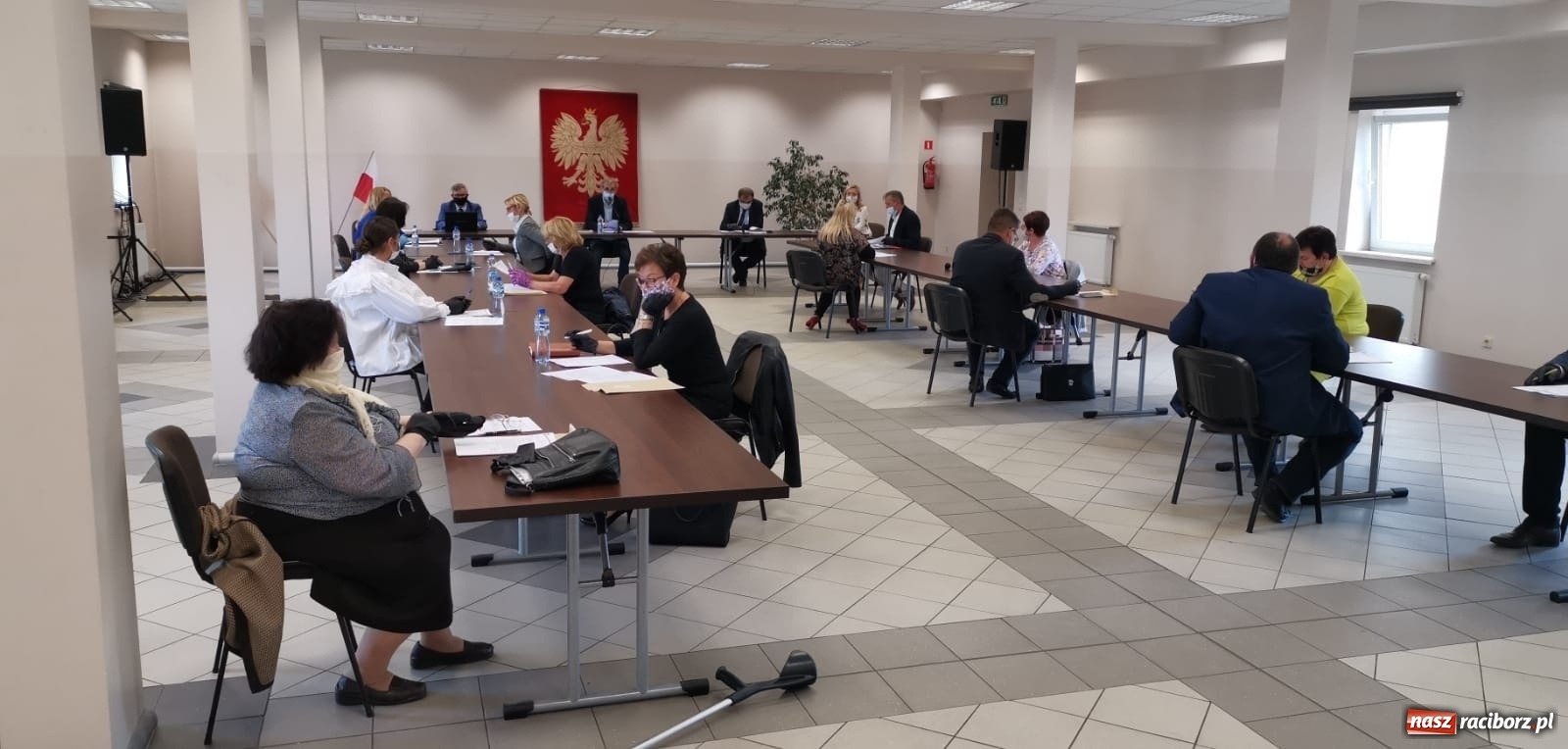 Zdjęcie w galerii na portalu naszraciborz.pl: Przedsiębiorcy z Pietrowic Wielkich zwolnieni z podatku od nieruchomości wiadomości z regionu