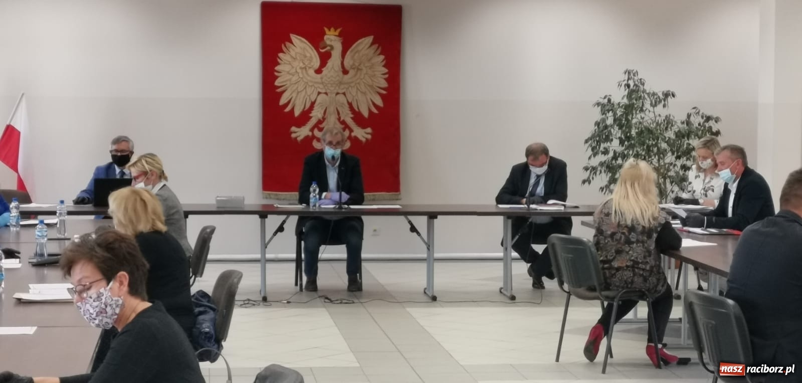 Zdjęcie w galerii na portalu naszraciborz.pl: Przedsiębiorcy z Pietrowic Wielkich zwolnieni z podatku od nieruchomości wiadomości z regionu