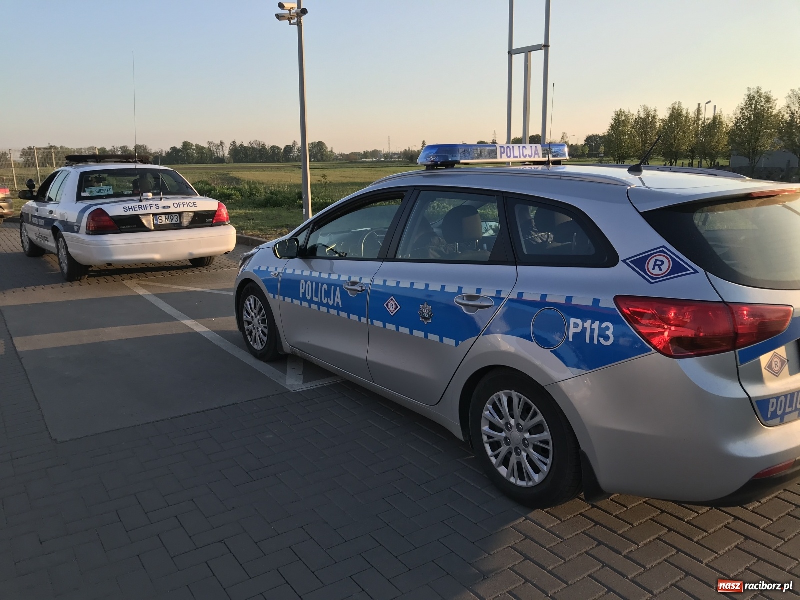 Zdjęcie w galerii na portalu naszraciborz.pl: Taka sytuacja dziś na stacji paliw przy Rybnickiej  wiadomości z regionu