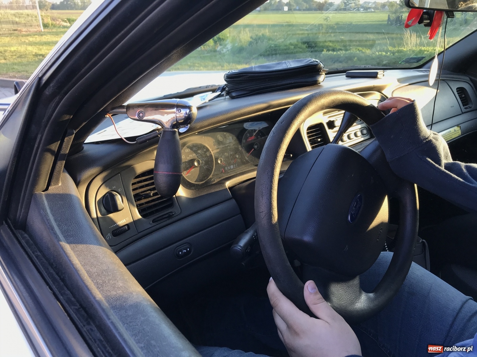 Zdjęcie w galerii na portalu naszraciborz.pl: Taka sytuacja dziś na stacji paliw przy Rybnickiej  wiadomości z regionu