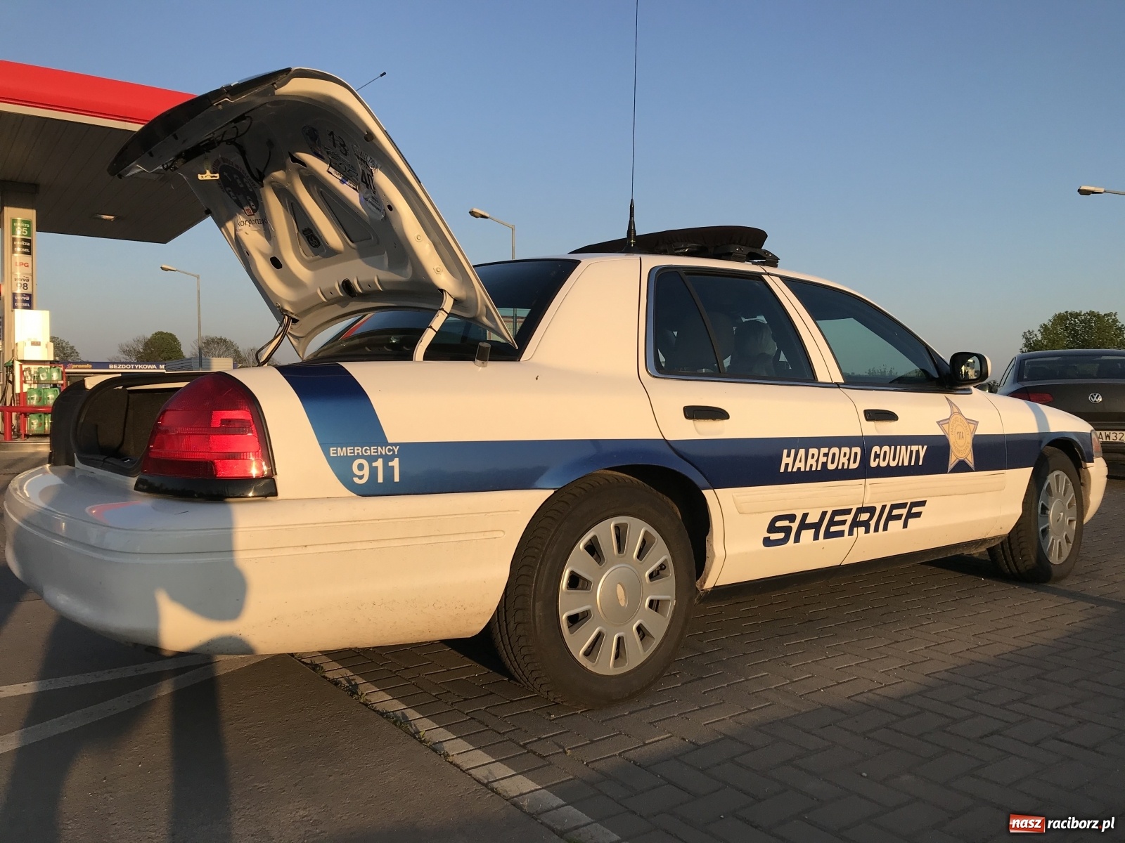 Zdjęcie w galerii na portalu naszraciborz.pl: Taka sytuacja dziś na stacji paliw przy Rybnickiej  wiadomości z regionu