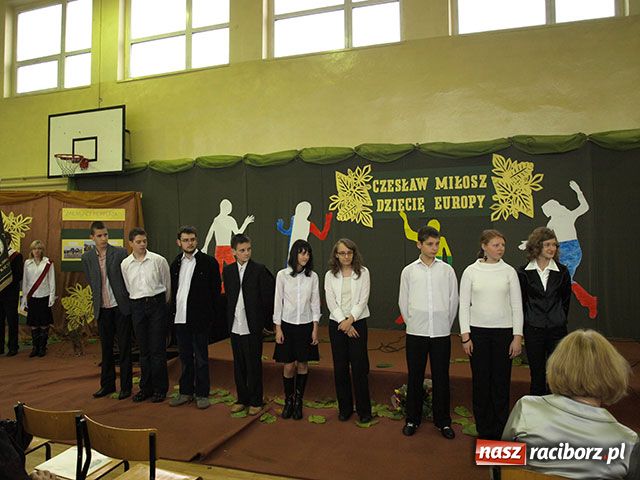 Zdjęcie w galerii na portalu naszraciborz.pl: Ratusz stawia na nowoczesne boiska wiadomości z regionu