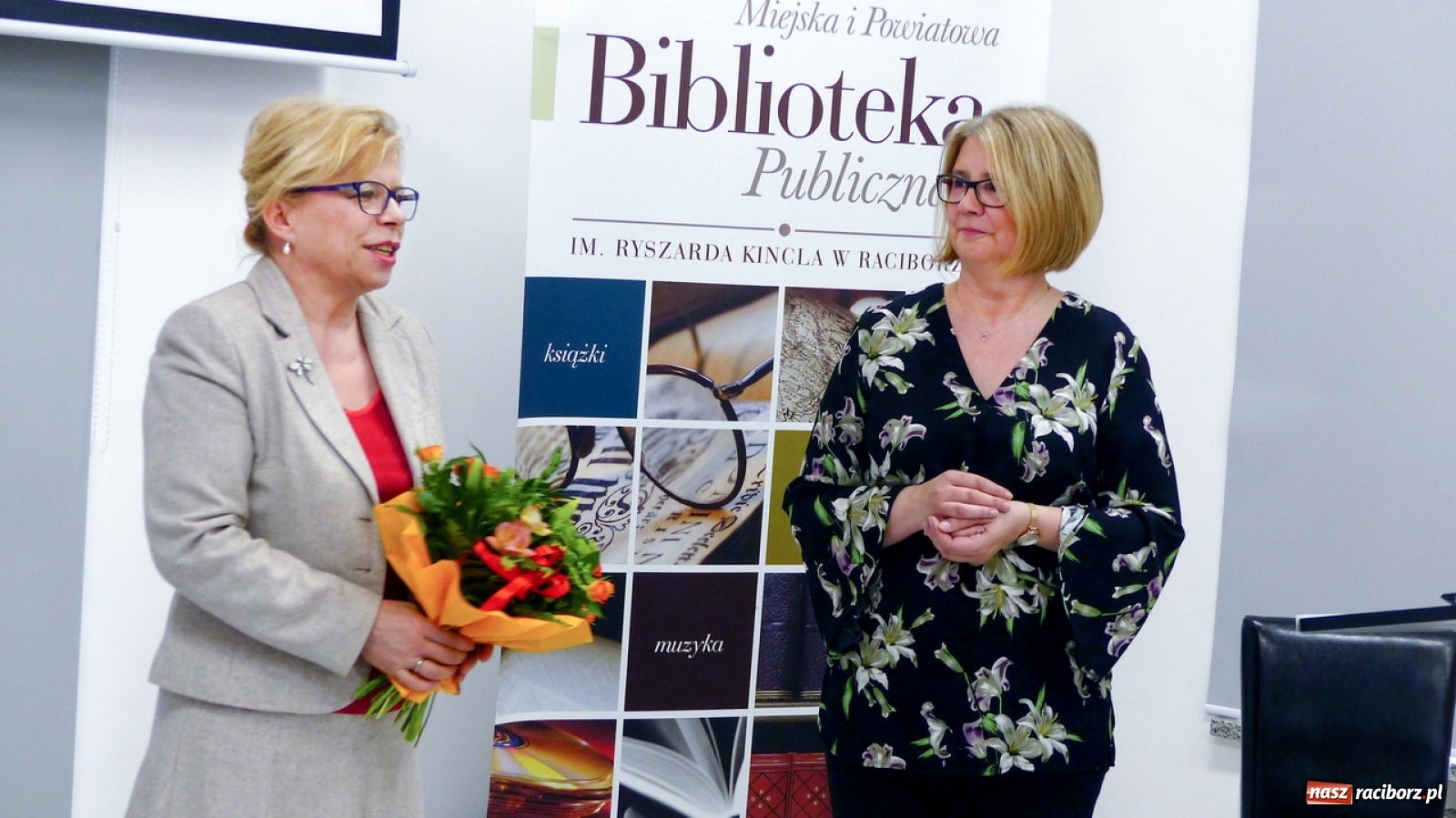 Zdjęcie w galerii na portalu naszraciborz.pl: Dzień Bibliotekarza i Bibliotek 2020 inny niż wszystkie wiadomości z regionu