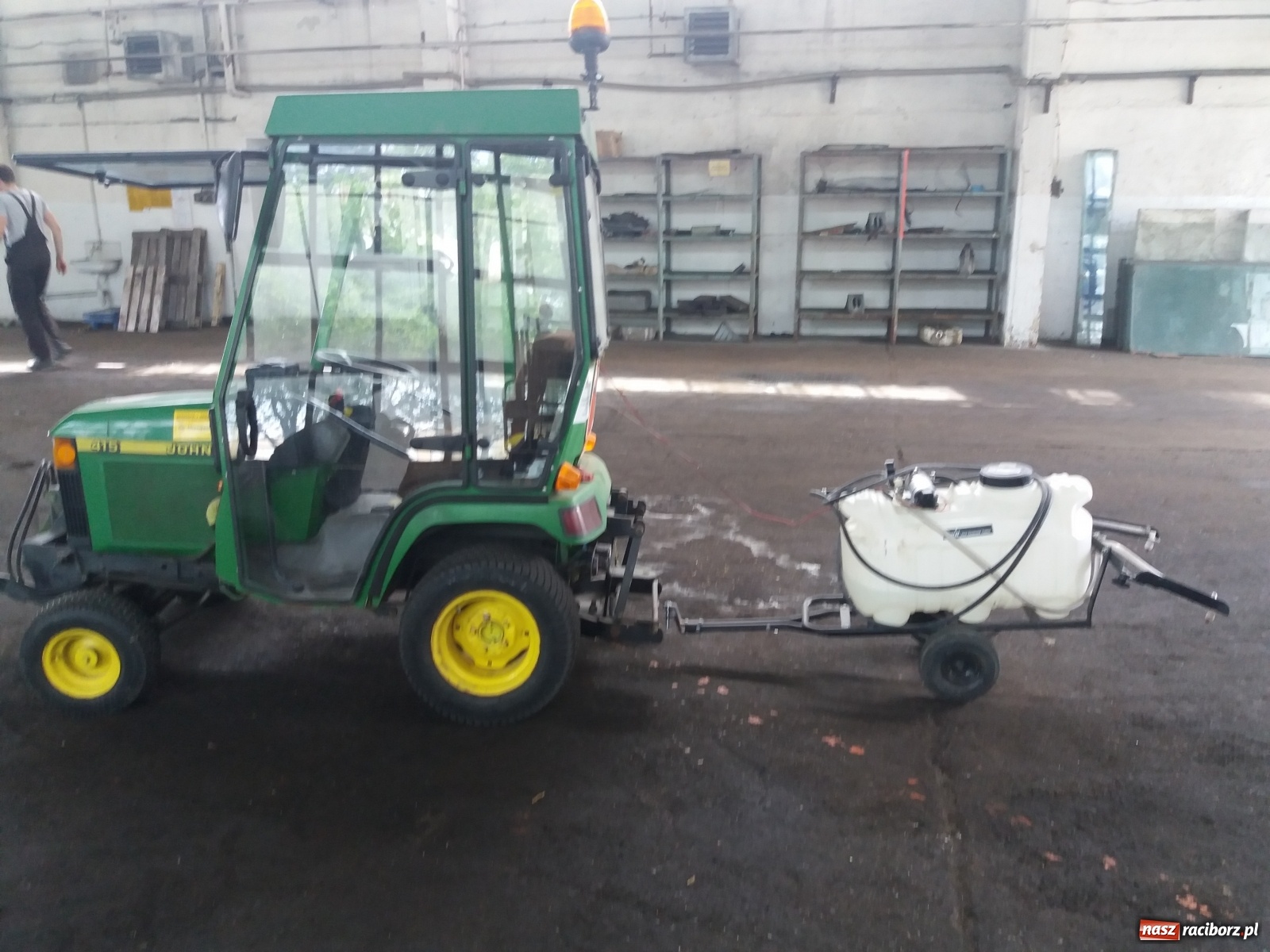 Zdjęcie w galerii na portalu naszraciborz.pl: PK dezynfekuje przystanki i pracuje nad nowym rozkładem jazdy autobusów  wiadomości z regionu