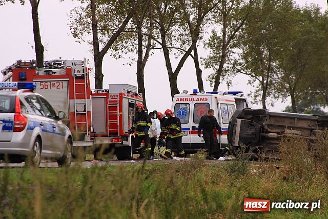 Zdjęcie w galerii na portalu naszraciborz.pl: Śmiertelny wypadek na trasie do Pietrowic wiadomości z regionu
